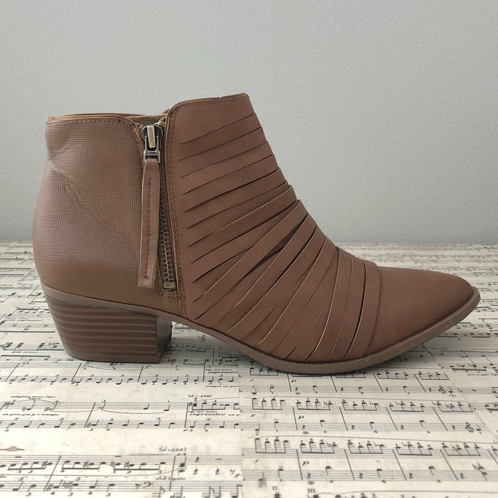 Circus by Sam Edelman Holden Side Zip Boots